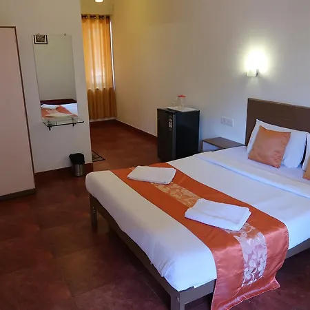 Hotel Celi Calangute Exterior photo